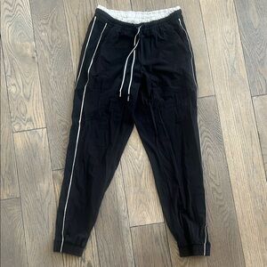 Womans Black Jogger Pants